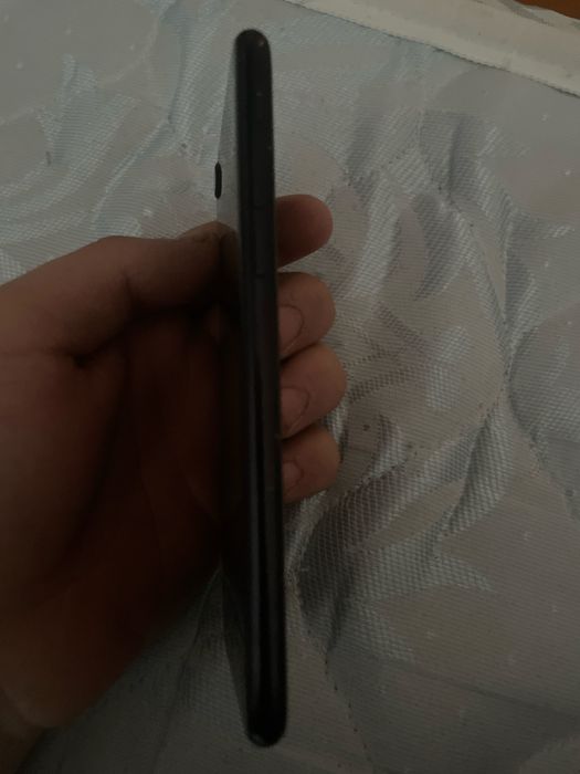 Айфон es  …………….