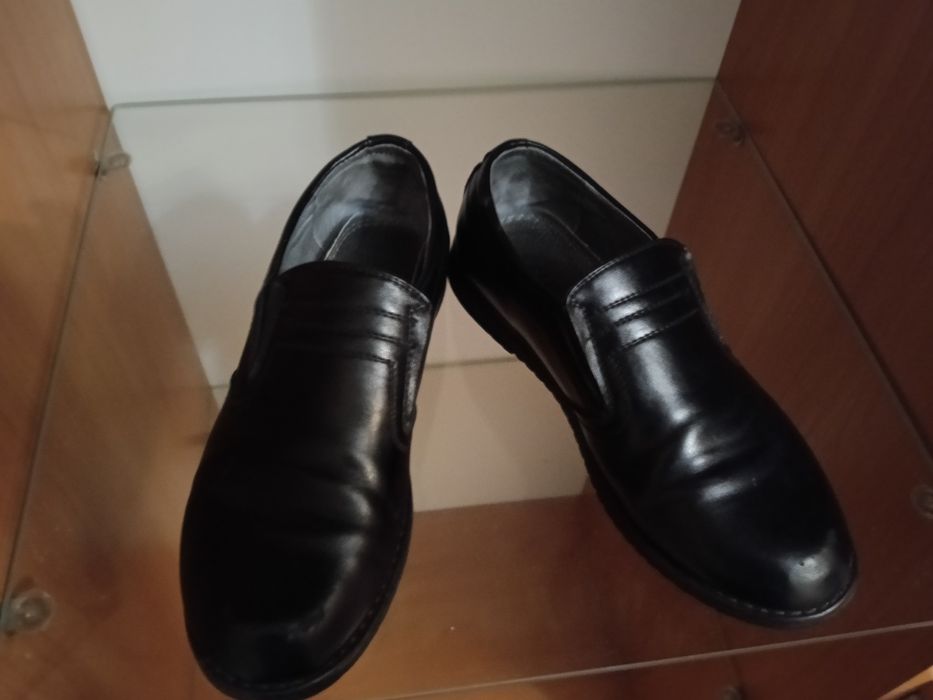 Продам обувь ( взрослый и детские)