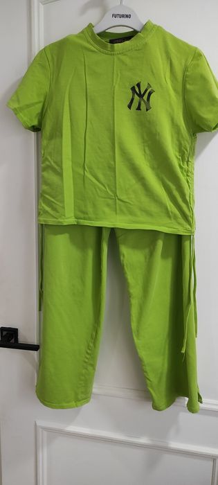 Спортивные костюмы
