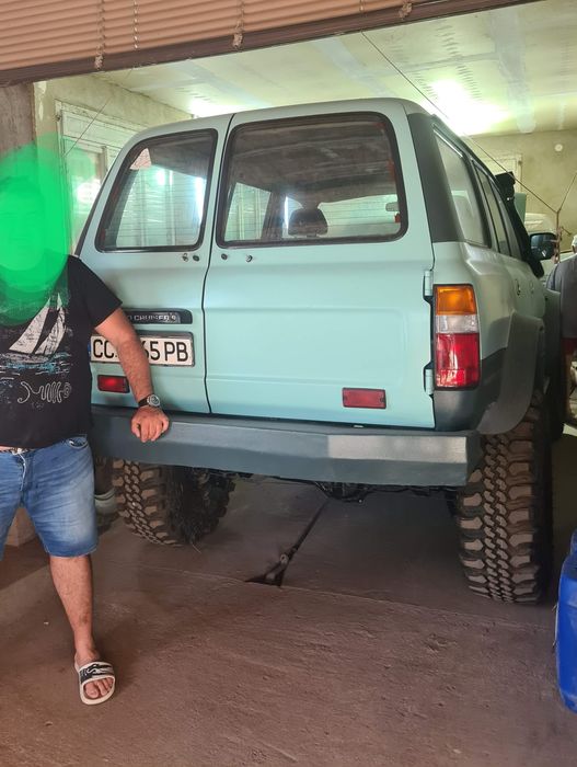 Land cruiser HZJ 80 Variante Schimb cu barca