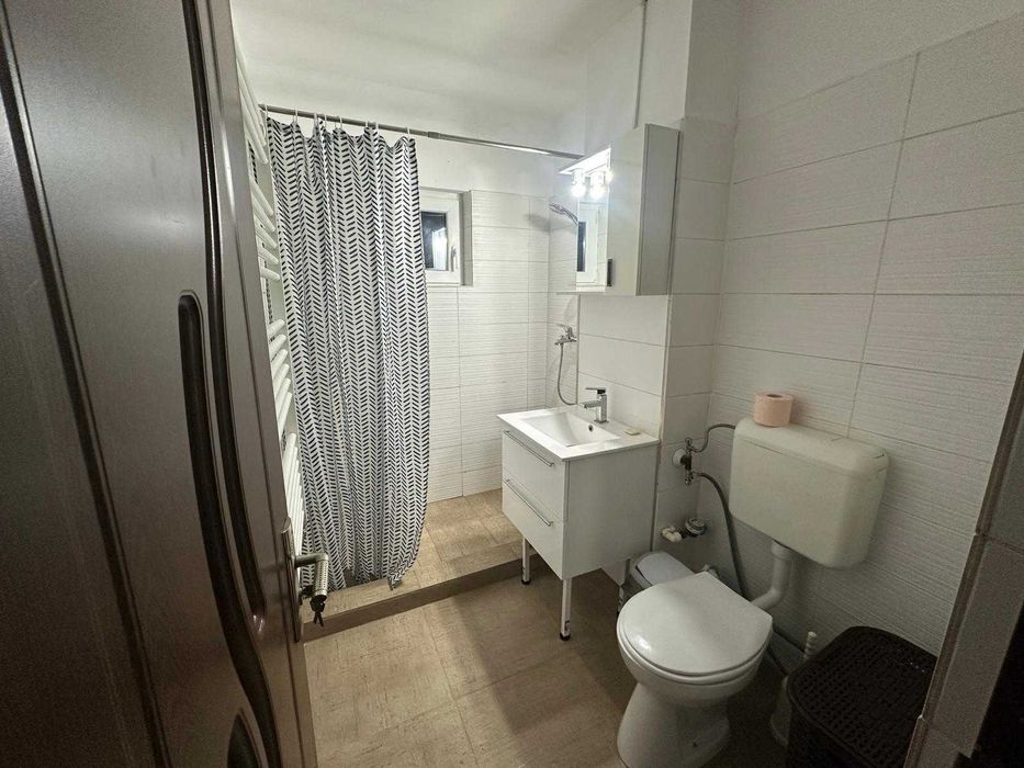 Inchiriez apartament 2 camere micalaca