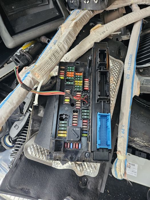 Ф01 БМВ на части !