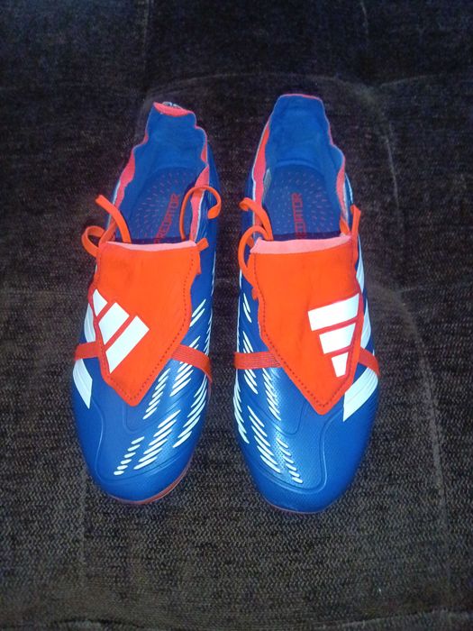 ADIDAS Predator Бутонки