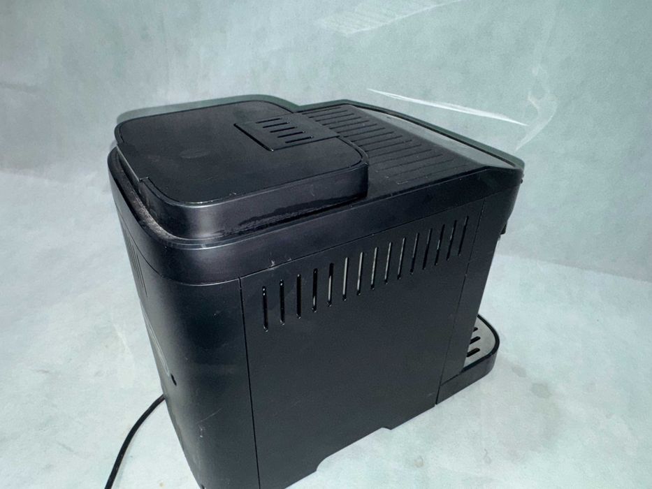 Кафемашина - Delonghi Magnifica Evo / 1450W / 15 bar
