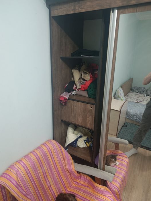 Шкаф купе в хорошем состоянии