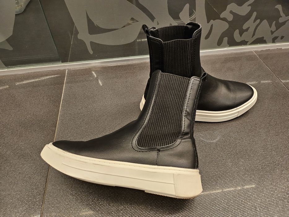 ZARA боти челси н.38