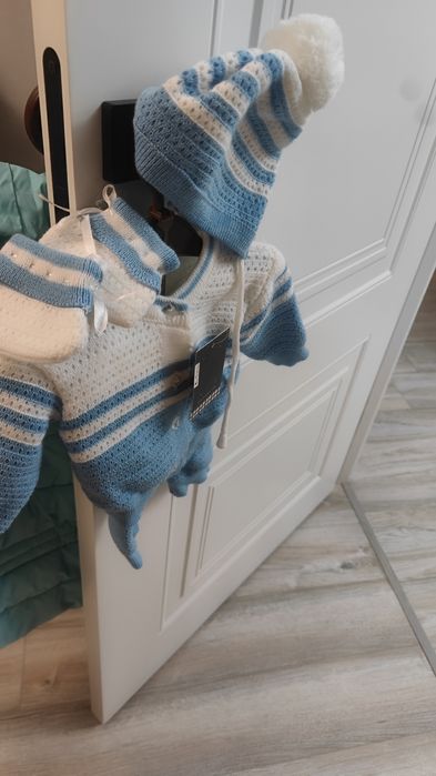 Теплый шерстяной костюм детский могу отправить Яндексом или БТС почтой