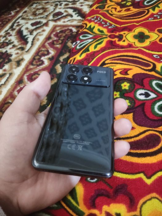 Poco x6 pro 5g holati yaxshi avaylap turilgan 12+12/512 GB .