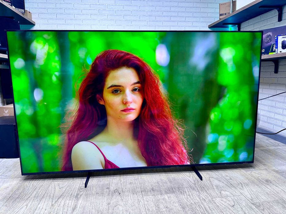 75 дюймов QLED Samsung в оригинале