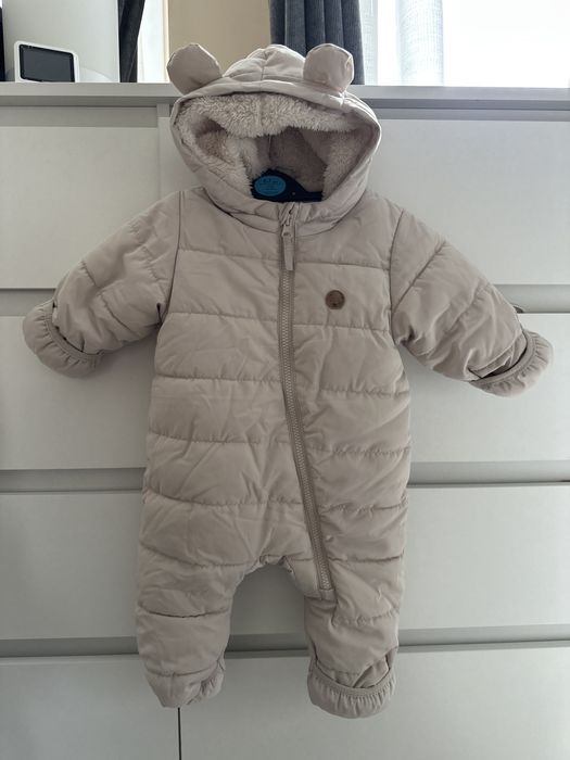 Combinezon marimea 68  H&M