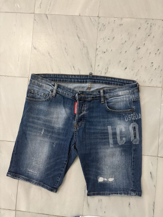 Blugi Dsquared2 scurti