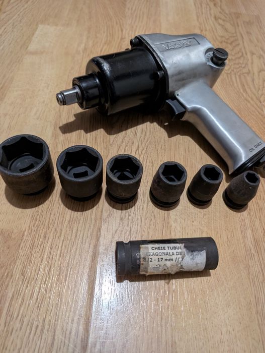 Set Pistol Impact Pneumatic Yato YT-09525 + 6 Tubulare HiKOKI