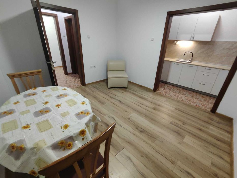 Продава се Офис в Варна, Левски - 110 кв.м за 4 €/кв.м - Снимка #10