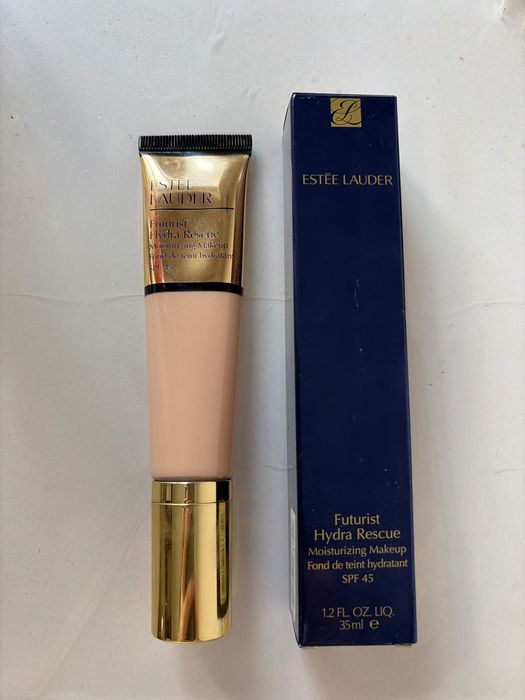 Futurist Hydra Rescue Moisturizing Makeup оттенок 2N1