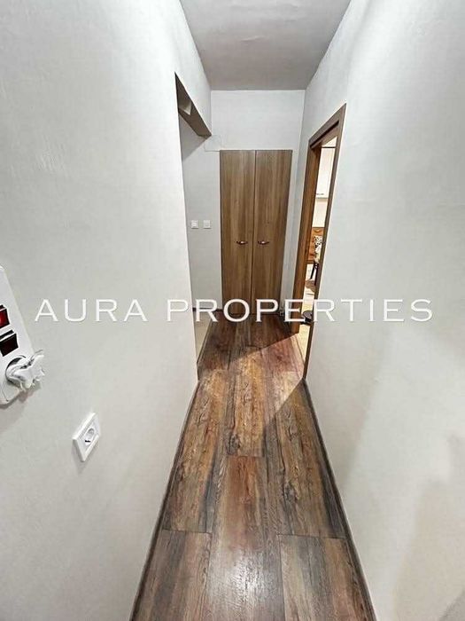 Продава се Тристаен апартамент в Разград, Освобождение - 86 кв.м за 1779 €/кв.м - Снимка #11