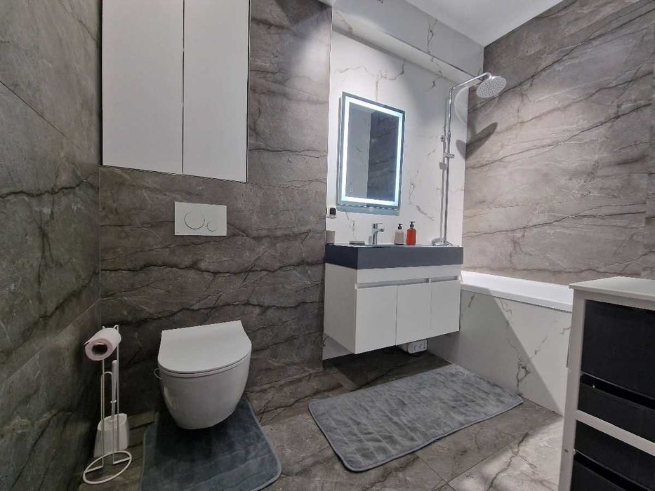 Дава се под наем Двустаен апартамент в София, Витоша - 70 кв.м за 450 € - Снимка #1