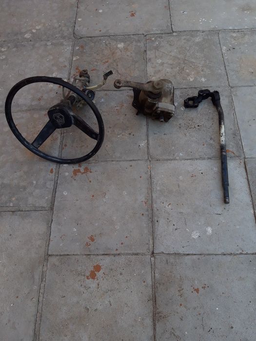 Gazel zapchastlar sotiladi.