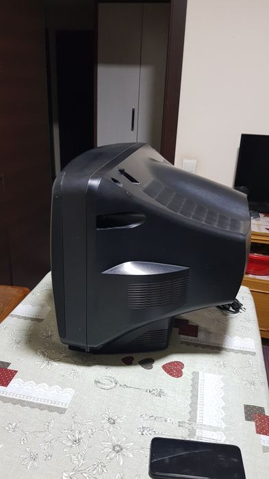 Телевизор LG холати яхши