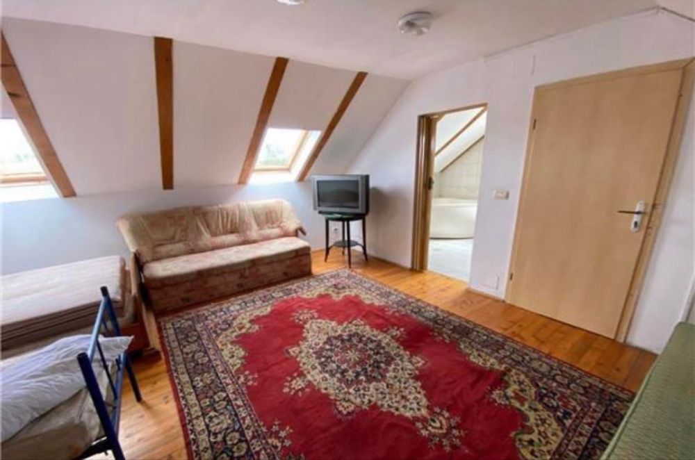Proprietar Inchiriez casa zona Elisabetin centrala proprie