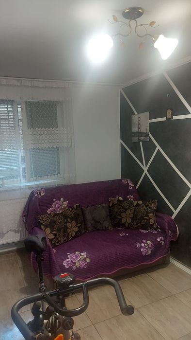 Vând apartament Str.Crizantemelor  sector 5