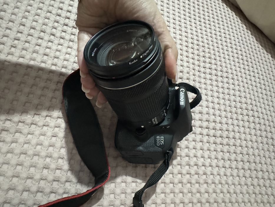 Фотоаппарат Canon 650
