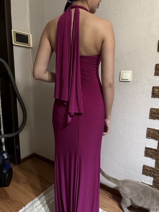 Вечернее платье со шлейфом