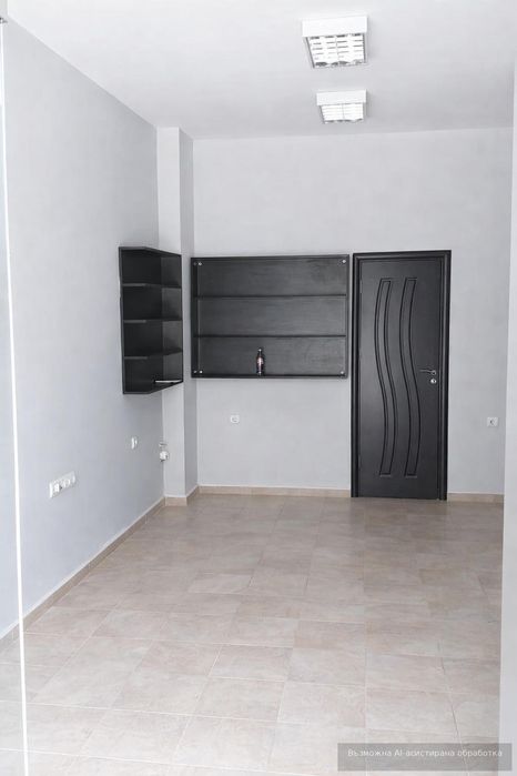 Търговско помещение в жилищен комплекс в кв. Кючук Париж