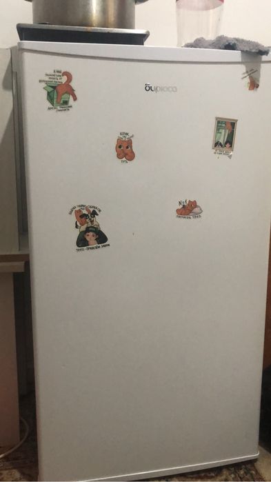 Продам холодильник на запчасти