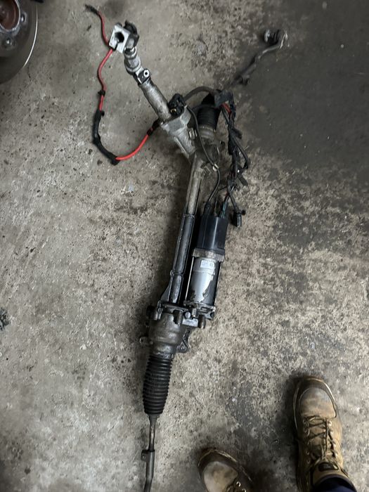 Рейка Бмв Х5 Х6 ф15 ф16 (reika bmw x5 x6 f15 f16)