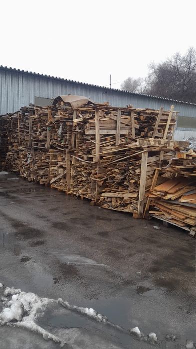 Срочно продам сломанные палеты,дрова б/у