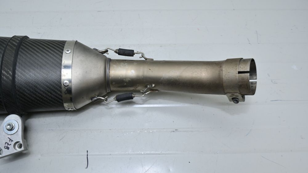 Toba Evacuare Carbon Finala Sport LeoVince SBK Yamaha FZ8 / Fazer