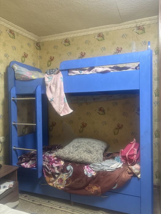 Кровать детская двухъярусная