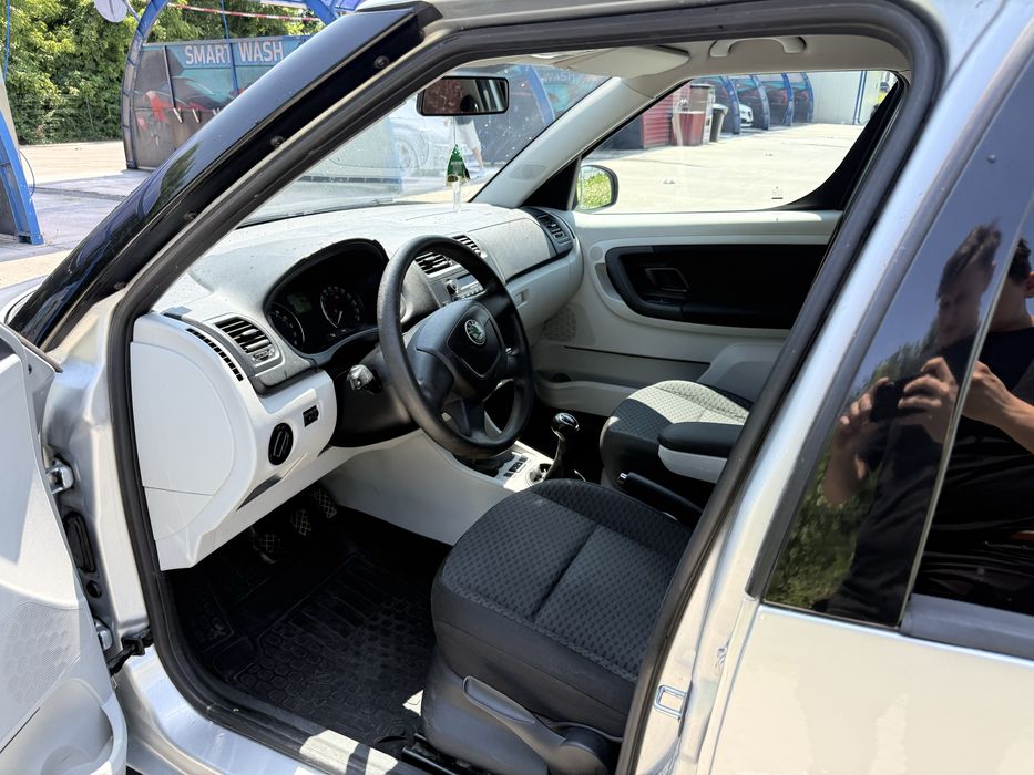 SKODA Roomster 2011 — imagine 5