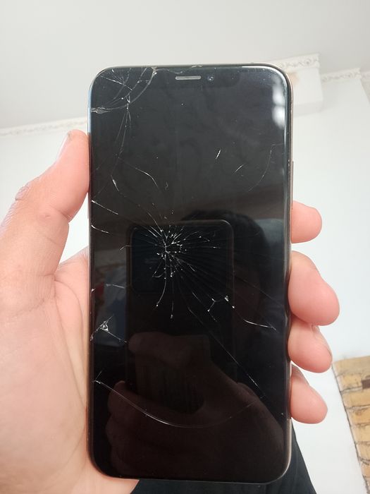 Iphone xs 64 гб емкость 75