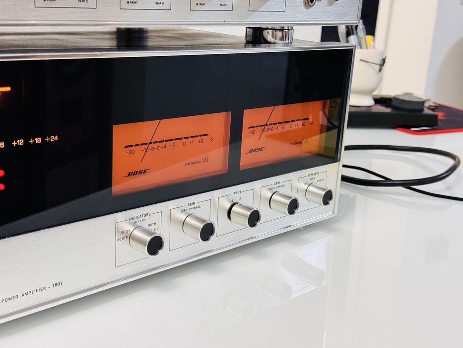 Set amplificator+preamplificator BOSE 1801+4401, 250W/canal 8ohmi,38KG