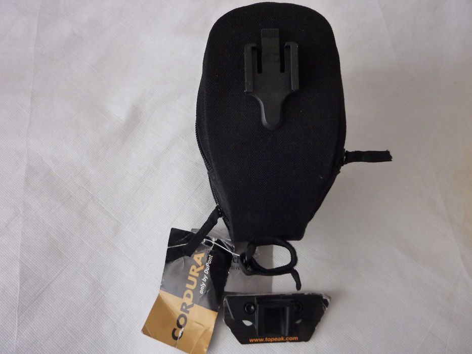 Geanta scule Topeak Nou cu eticheta , cu prindere sub sea , protectie