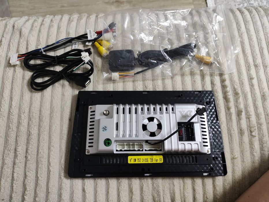 Магнитола TS7 9 дюймов 2+32.