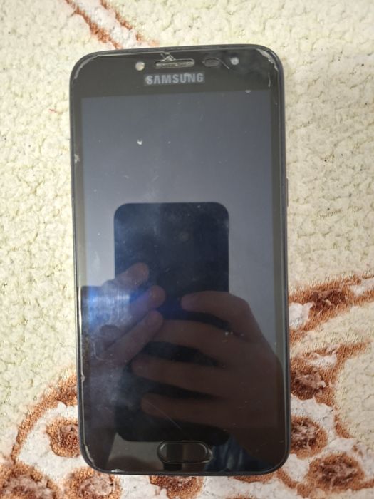 Samsung j2 2018 на 16gb