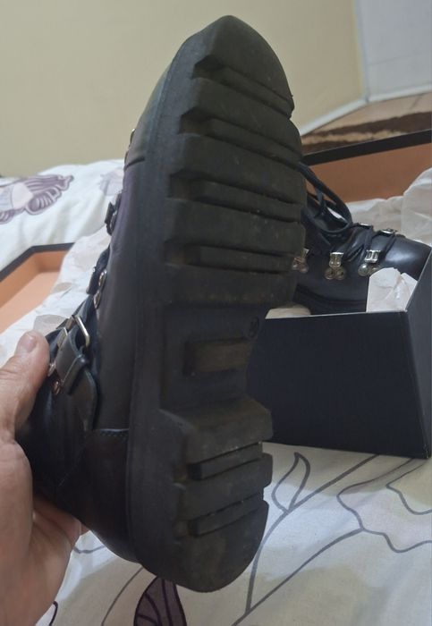 Vand ghete MUSETTE, din piele, nr. 36, in condiții 150lei