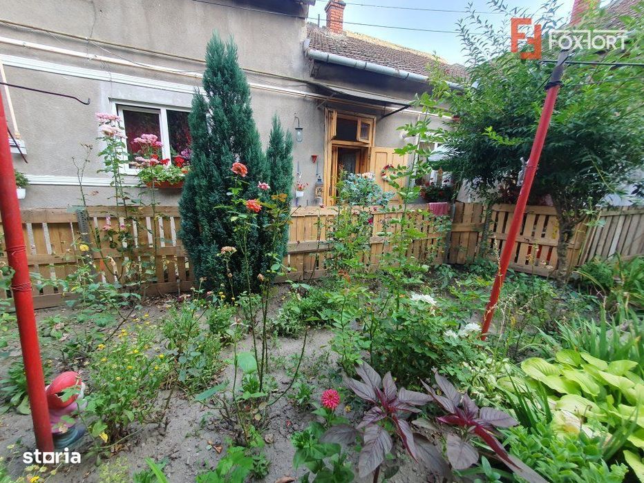 Apartament 112 mp la casa cu curte si garaj, zona Maria, Central