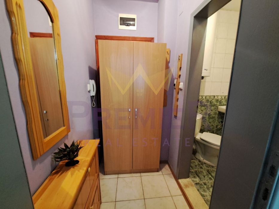 Дава се под наем Четиристаен апартамент в Варна, Лятно кино Тракия - 110 кв.м за 637.5 € - Снимка #11