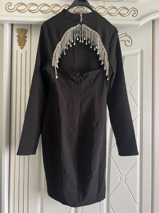 Вечерние платья по 99000