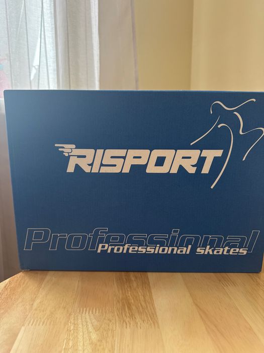 Коньки фигурные профессиональные