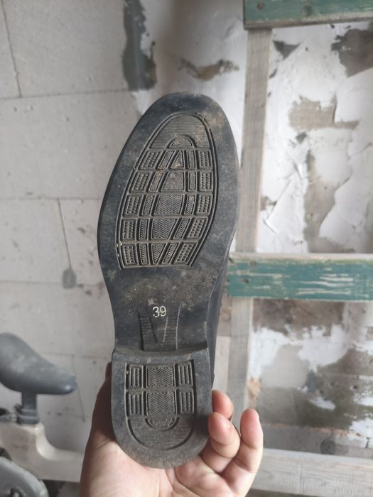 Мужские туфли 39 Турция
