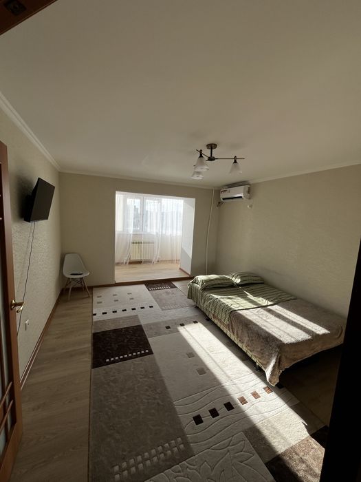 Сдам в центре 1 ком квартиру посуточно