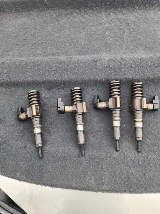 Injectoare VW 03G130073T  Motor 2.0TDI 170CP BMN