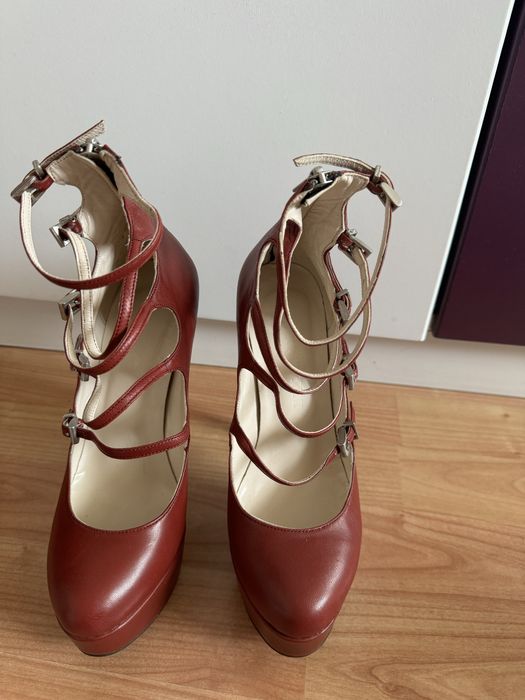 Оригинални обувки от ест.кожа на Dario Bruni рр36- 40€