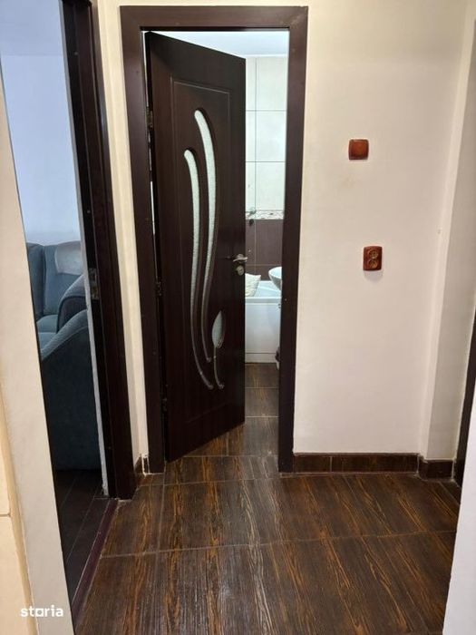 Apartament cu 2 camere, 38 mp, zona Vest