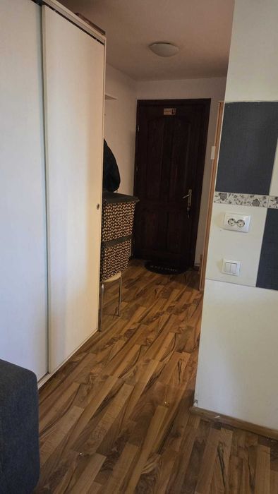 Apartament 3 camere de vânzare – Hlincea, Iași