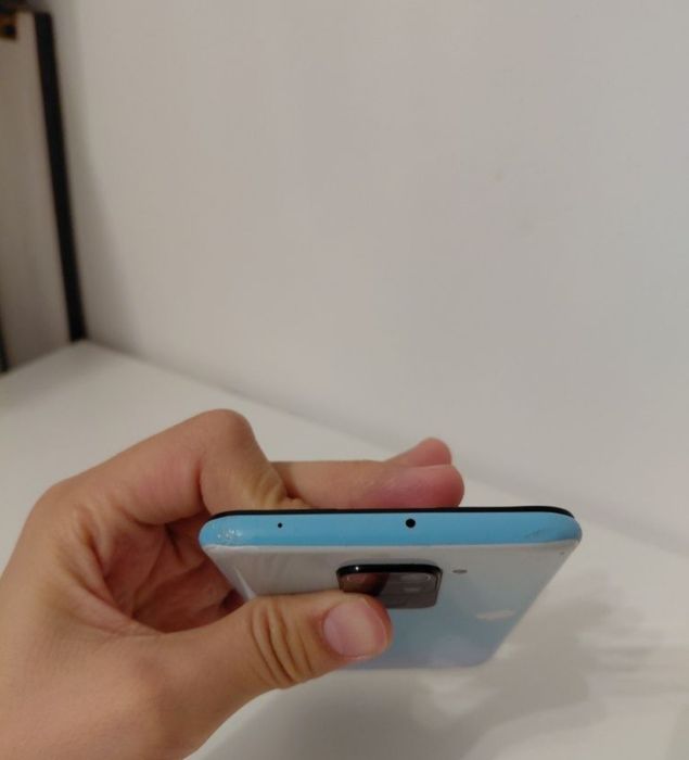 Продам Redmi Note 9 4/64 ГБ